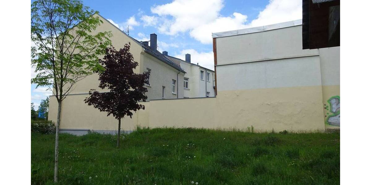 Mehrfamilienhaus, Wohnhaus Plauen Haselbrunn - 7 Zimmer, 206 m&sup2;, 199.000&euro; | Angebot:26805849