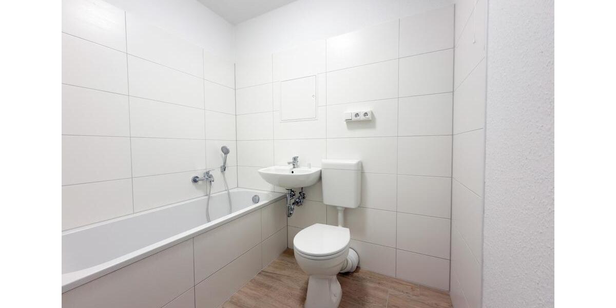 Erdgeschoßwohnung Plauen Alt Chrieschwitz - 1 Zimmer, 36 m&sup2;, 198&euro; | Angebot:25756465