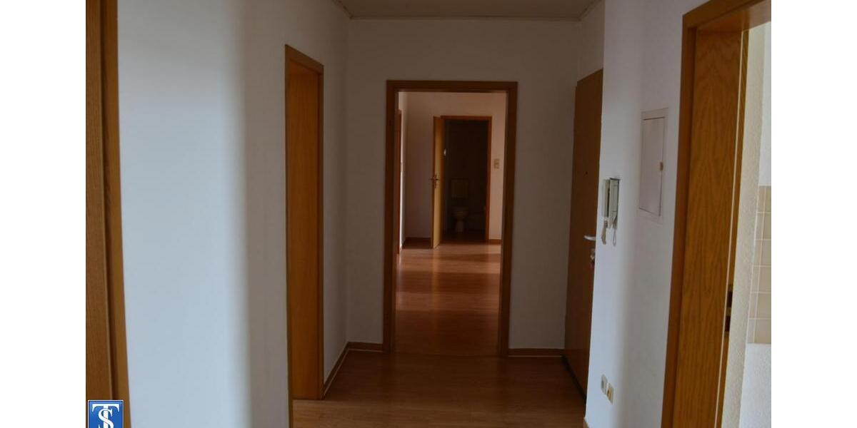 Etagenwohnung Plauen Bahnhofsvorstadt - 6 Zimmer, 132 m&sup2;, 700&euro; | Angebot:24212647