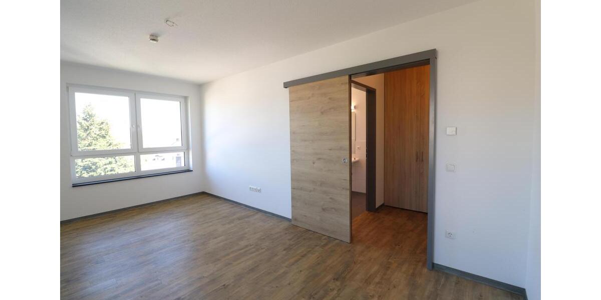Etagenwohnung Lichtenberg - 2 Zimmer, 86 m&sup2;, 856&euro; | Angebot:26336128