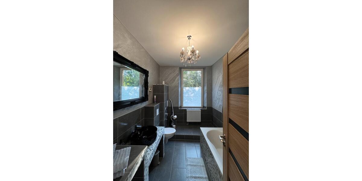 Etagenwohnung Plauen Altstadt - 4 Zimmer, 95 m&sup2;, 800&euro; | Angebot:25873359