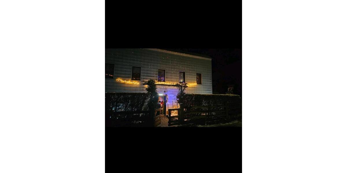 Einfamilienhaus Sparneck - 10 Zimmer, 230 m&sup2;, 159.000&euro; | Angebot:26089009