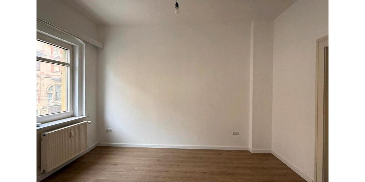 Etagenwohnung Plauen - 2 Zimmer, 68 m&sup2;, 408&euro; | Angebot:25572182