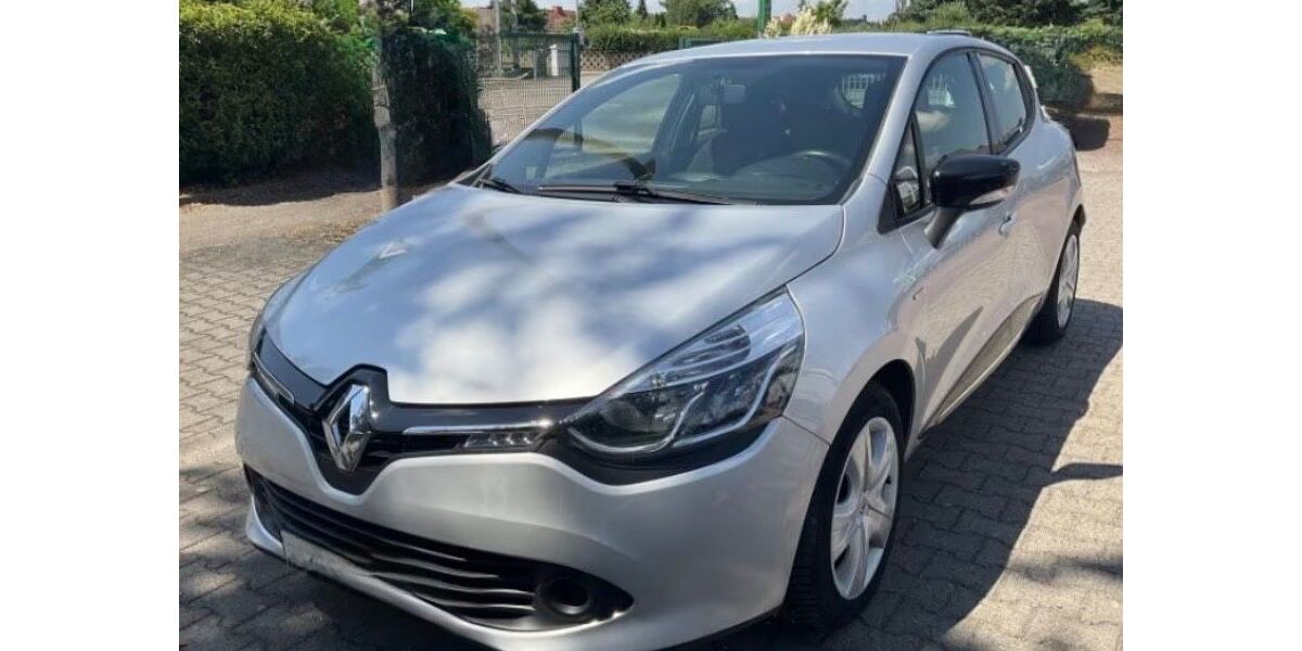 Renault Clio 117.800 km 6.750 &euro; Plauen 08527
