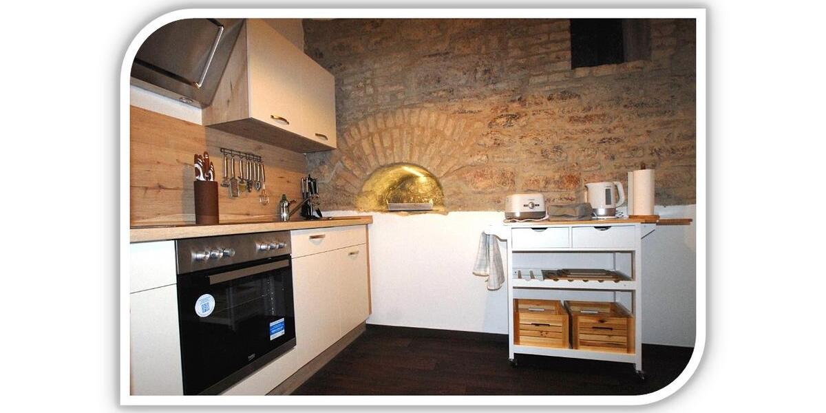 Etagenwohnung Schleiz - 3 Zimmer, 100 m&sup2;, 800&euro; | Angebot:26003734