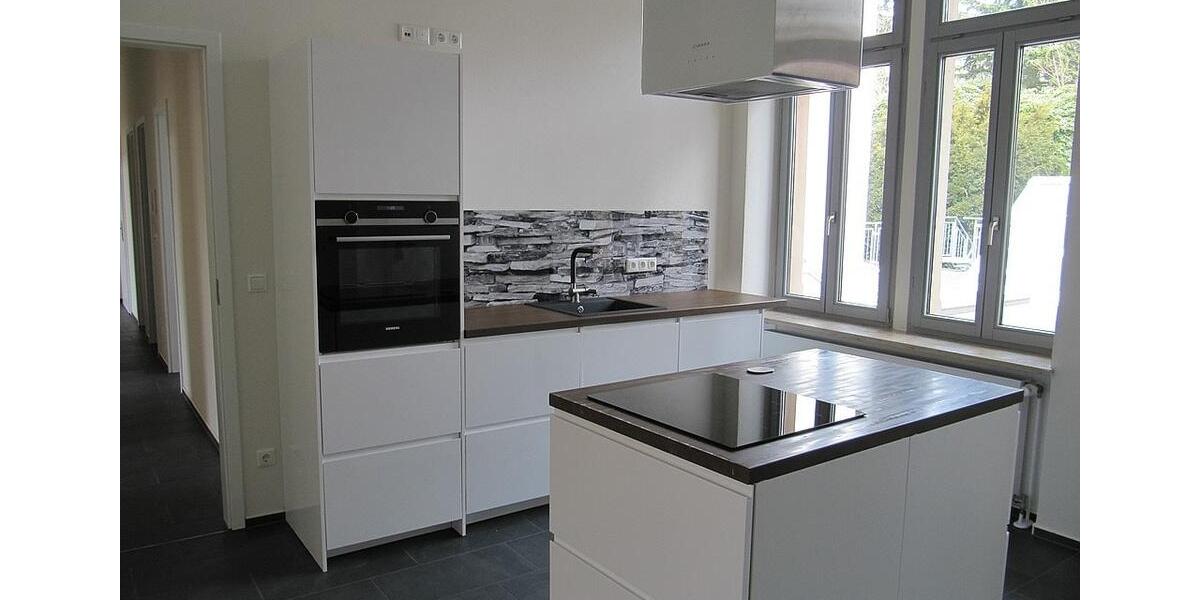 Etagenwohnung Markneukirchen - 5 Zimmer, 139 m&sup2;, 1.200&euro; | Angebot:25487030