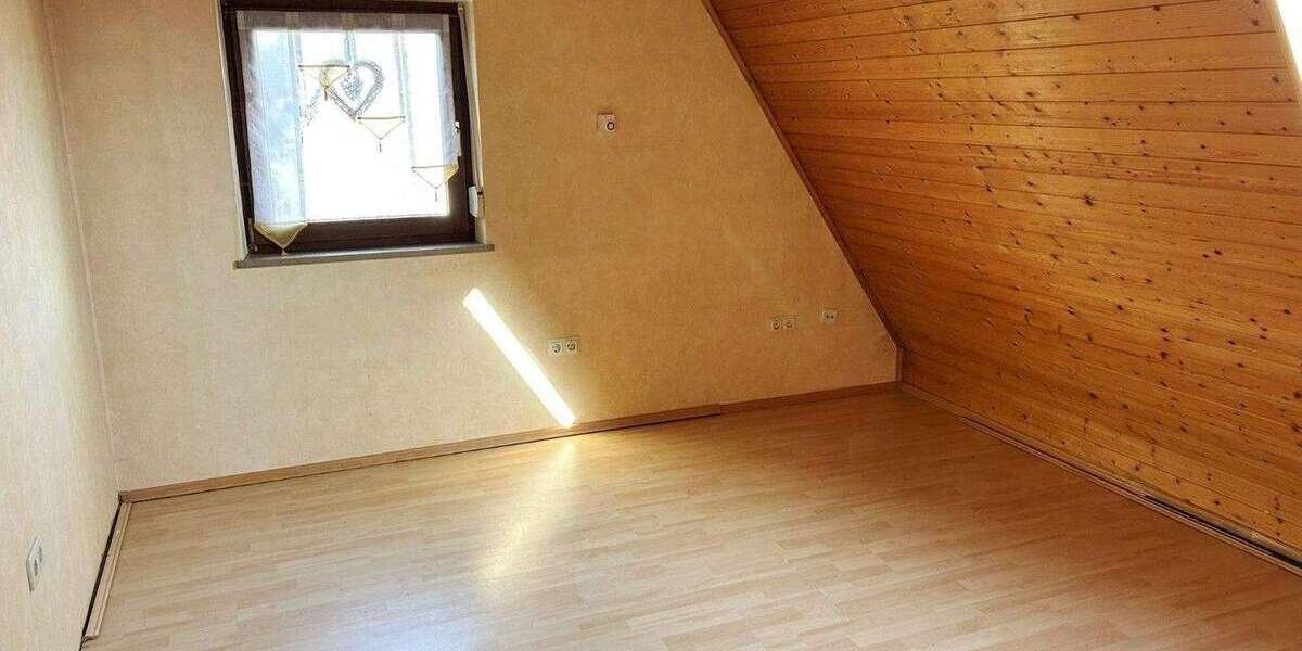 Doppelhaushälfte Schwarzenbach an der Saale Schwarzenbach a d Saale - 6 Zimmer, 138 m&sup2;, 129.900&euro; | Angebot:25671537