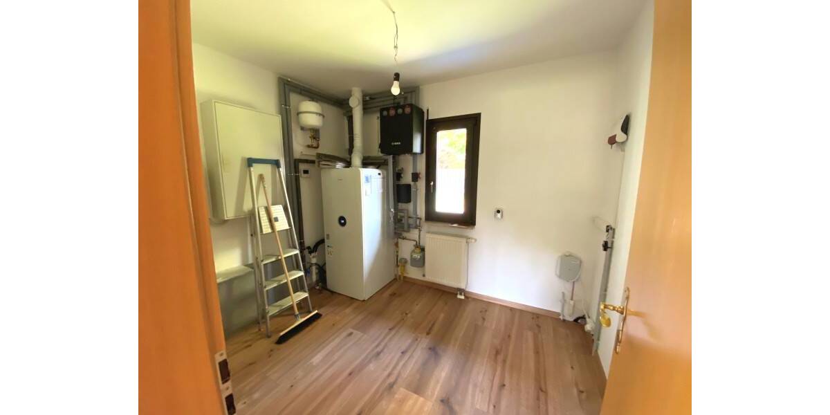 Etagenwohnung Plauen Thiergarten - 3 Zimmer, 120 m&sup2;, 1.100&euro; | Angebot:26786863