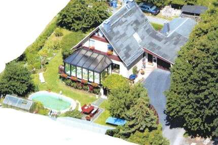 Schönes Einfamilienhaus mit Wintergarten, Salzwasserpool, Blockheizkraftwerk usw. - Haus Saalburg-Ebersdorf Ebersdorf | Angebot:23713363