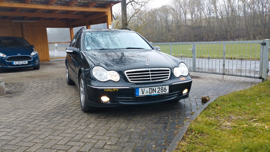 Mercedes-Benz C 180 194.000 km 3.500 &euro; Pausa 07952