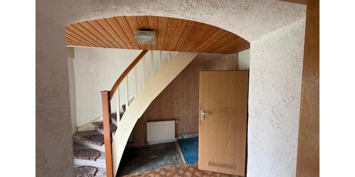 Doppelhaushälfte Naila - 4 Zimmer, 75 m&sup2;, 69.000&euro; | Angebot:26979838
