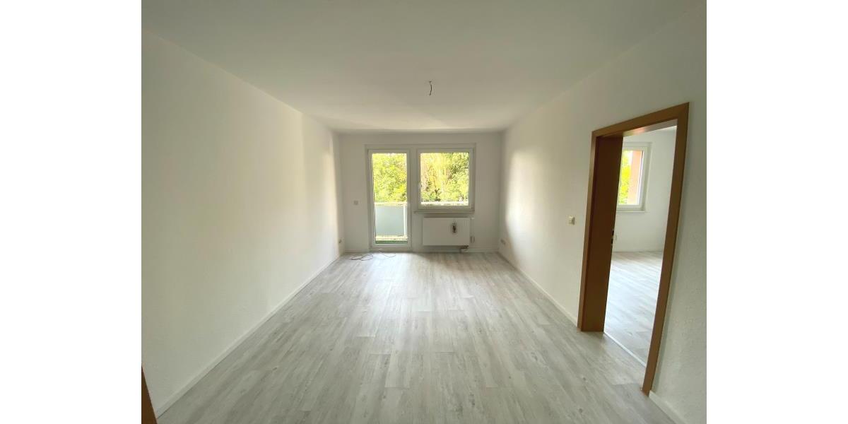 Etagenwohnung Plauen - 2 Zimmer, 48 m&sup2;, 280&euro; | Angebot:25080856