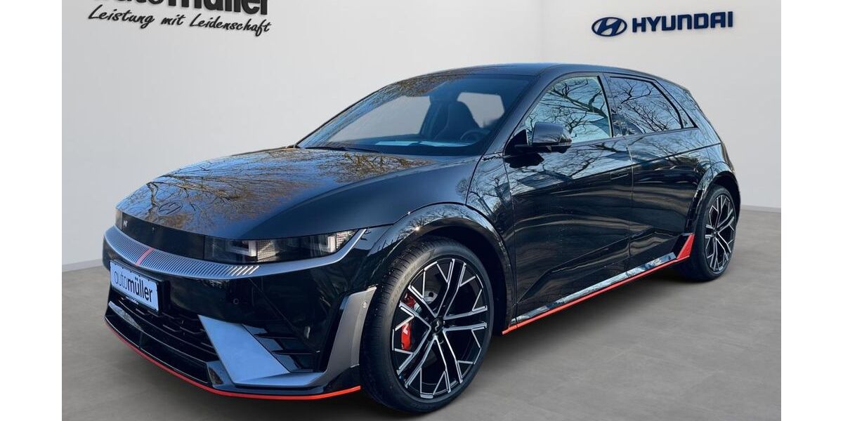 Hyundai IONIQ 5 3.000 km 67.888 &euro; Hof 95030