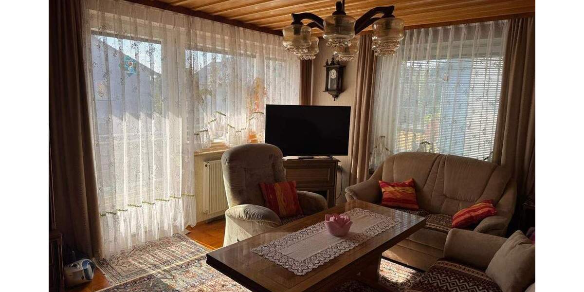 Mehrfamilienhaus, Wohnhaus Schwarzenbach an der Saale Schwarzenbach a d Saale - 6 Zimmer, 138 m&sup2;, 198.000&euro; | Angebot:25672398