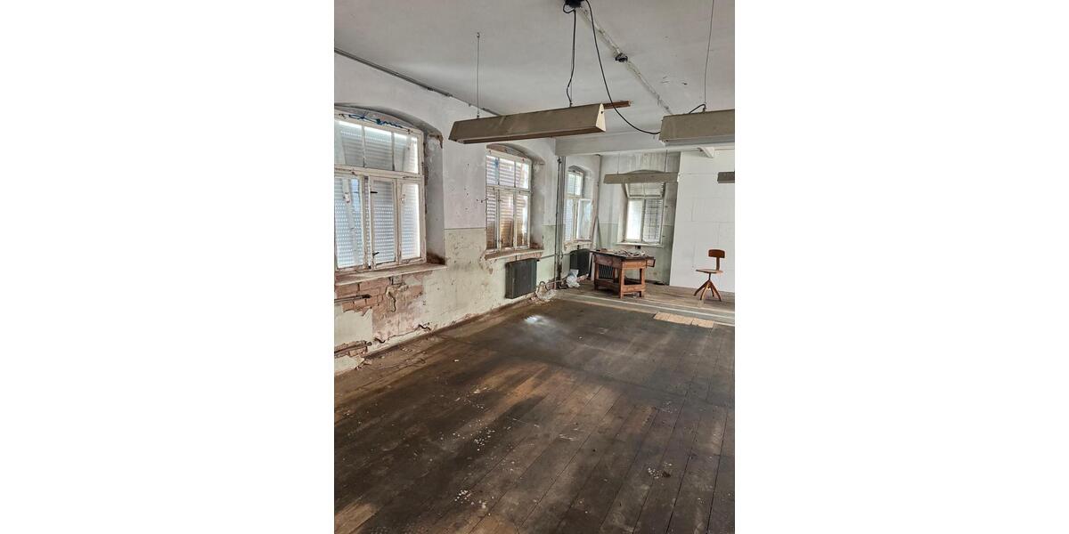 Mehrfamilienhaus, Wohnhaus Helmbrechts - 12 Zimmer, 650 m&sup2;, 189.000&euro; | Angebot:25999545