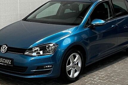 VW Golf 128.710 km 9.695 &euro; Roeslau 95195