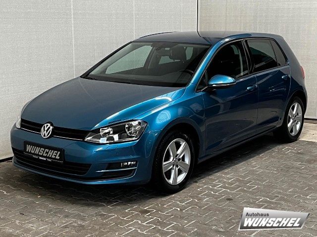 VW Golf 128.710 km 9.695 &euro; Roeslau 95195