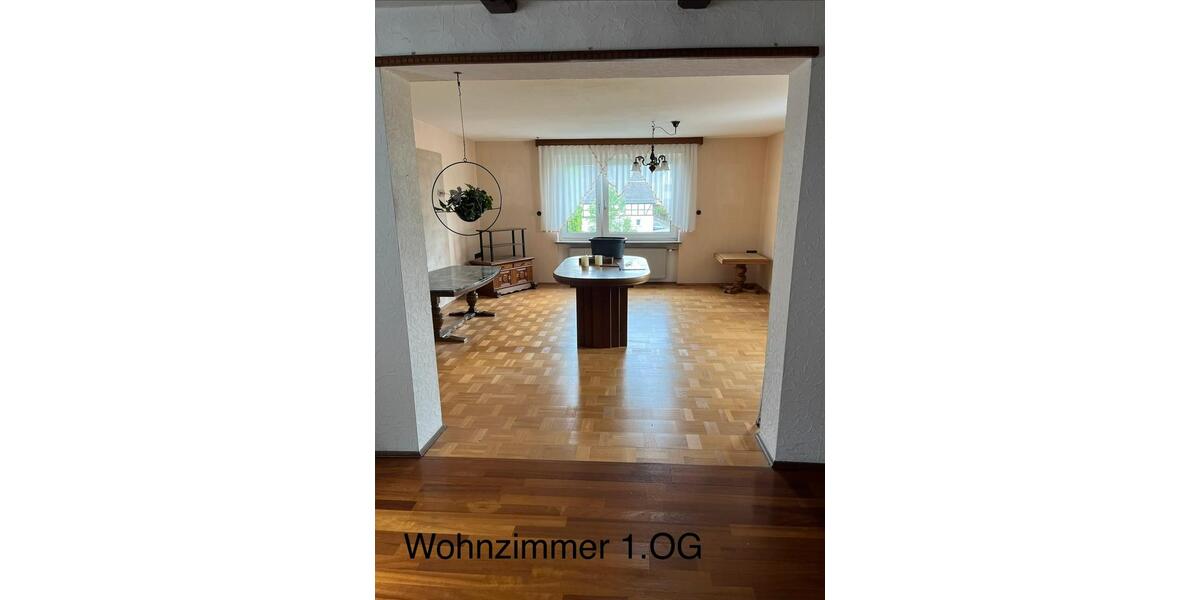 Doppelhaushälfte Rehau - 10 Zimmer, 150 m&sup2;, 189.000&euro; | Angebot:27023492