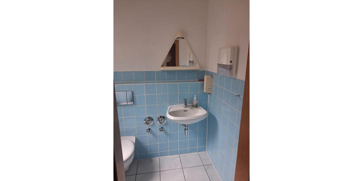 Gewerbeobjekt Oelsnitz (Vogtland) - 220&euro; | Angebot:26455885