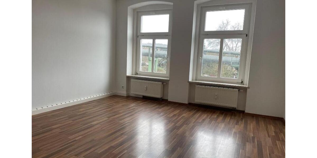 Etagenwohnung Plauen Bahnhofsvorstadt - 4 Zimmer, 99 m&sup2;, 450&euro; | Angebot:20433532