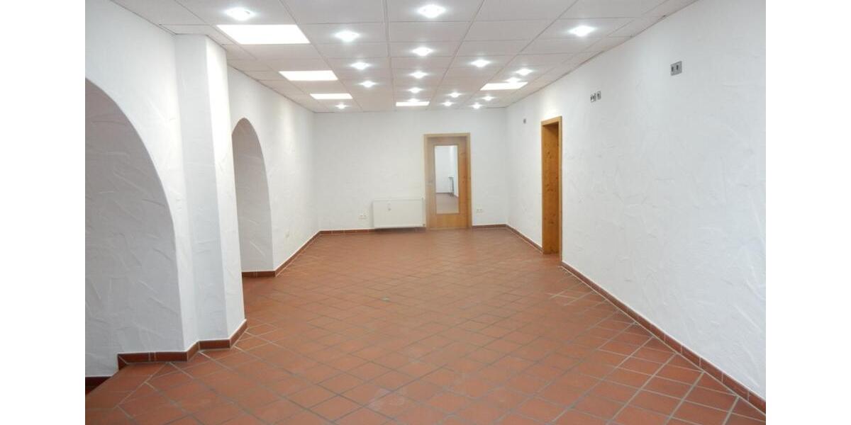 Gewerbeobjekt Hof Altstadt - 1.800&euro; | Angebot:24839813