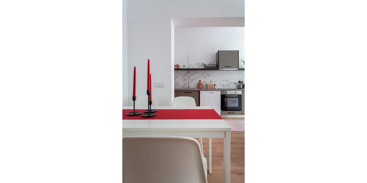 Etagenwohnung Plauen Bahnhofsvorstadt - 3 Zimmer, 97 m&sup2;, 700&euro; | Angebot:26552204