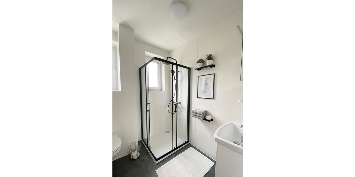 Etagenwohnung Selb - 1 Zimmer, 12 m&sup2;, 345&euro; | Angebot:26579870
