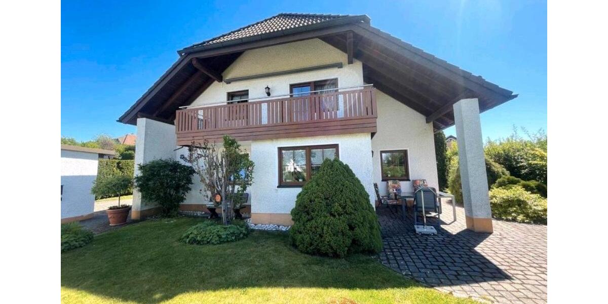 Einfamilienhaus Selbitz - 6 Zimmer, 197 m&sup2;, 399.000&euro; | Angebot:25381328