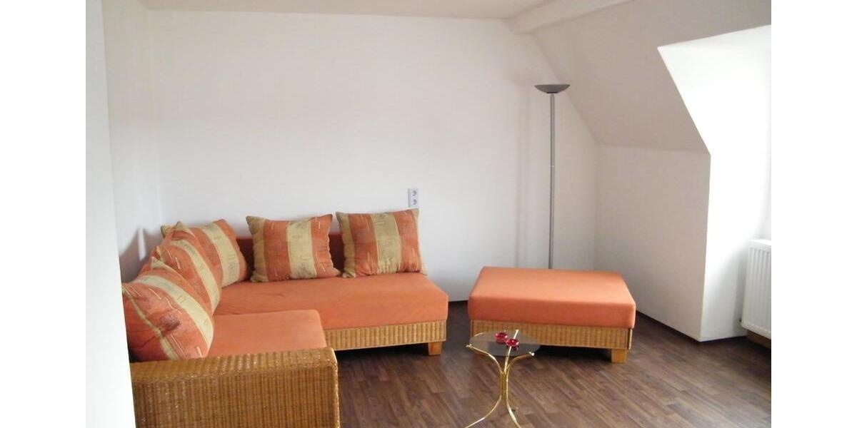 Etagenwohnung Selb - 1 Zimmer, 42 m&sup2;, 325&euro; | Angebot:25539733