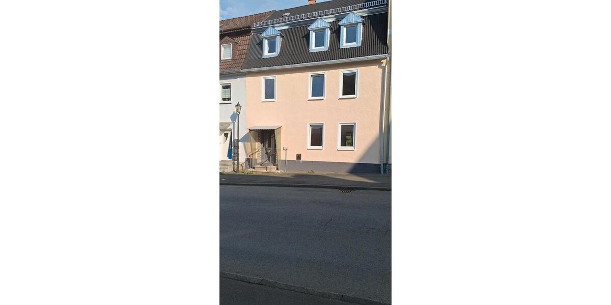 Mehrfamilienhaus, Wohnhaus Schleiz - 8 Zimmer, 150 m&sup2;, 60.000&euro; | Angebot:27077350