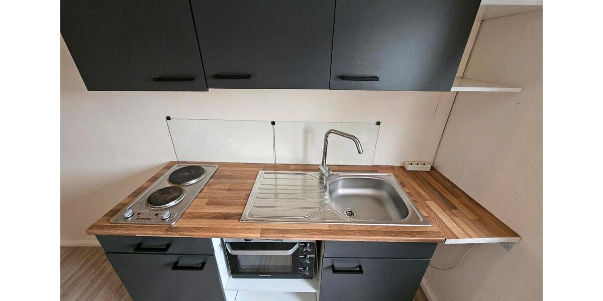 Dachgeschoßwohnung Weißdorf - 2 Zimmer, 30 m&sup2;, 310&euro; | Angebot:25329630