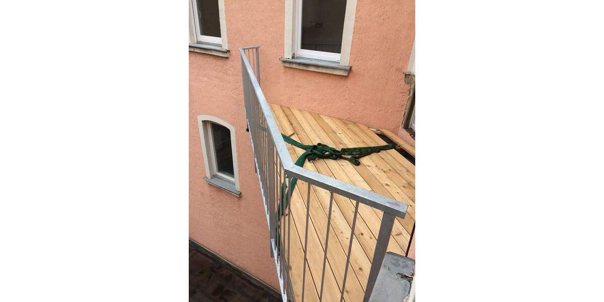 Etagenwohnung Hof Innenstadt - 4 Zimmer, 135 m&sup2;, 951&euro; | Angebot:25682808