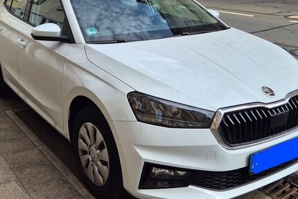 Skoda Fabia 3.320 km 16.750 &euro; Plauen 08523