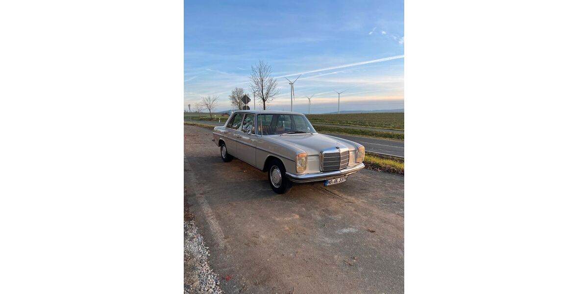 Mercedes-Benz 200 62.230 km 10.700 &euro; Oberkotzau 95145