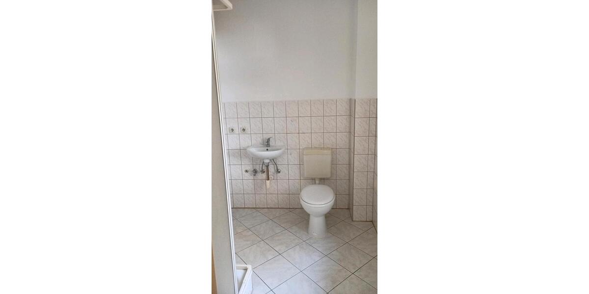 Etagenwohnung Schleiz - 3 Zimmer, 68 m&sup2;, 450&euro; | Angebot:26299851