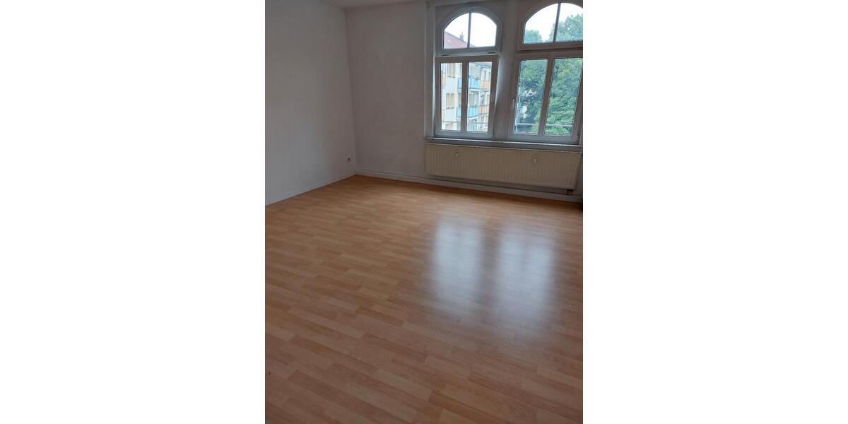Etagenwohnung Plauen Altstadt - 2 Zimmer, 54 m&sup2;, 340&euro; | Angebot:25908675