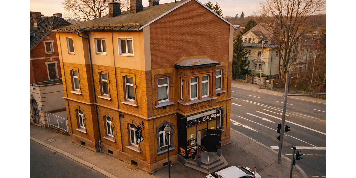 Einfamilienhaus Hof Altstadt - 10 Zimmer, 257 m&sup2;, 239.000&euro; | Angebot:26248432