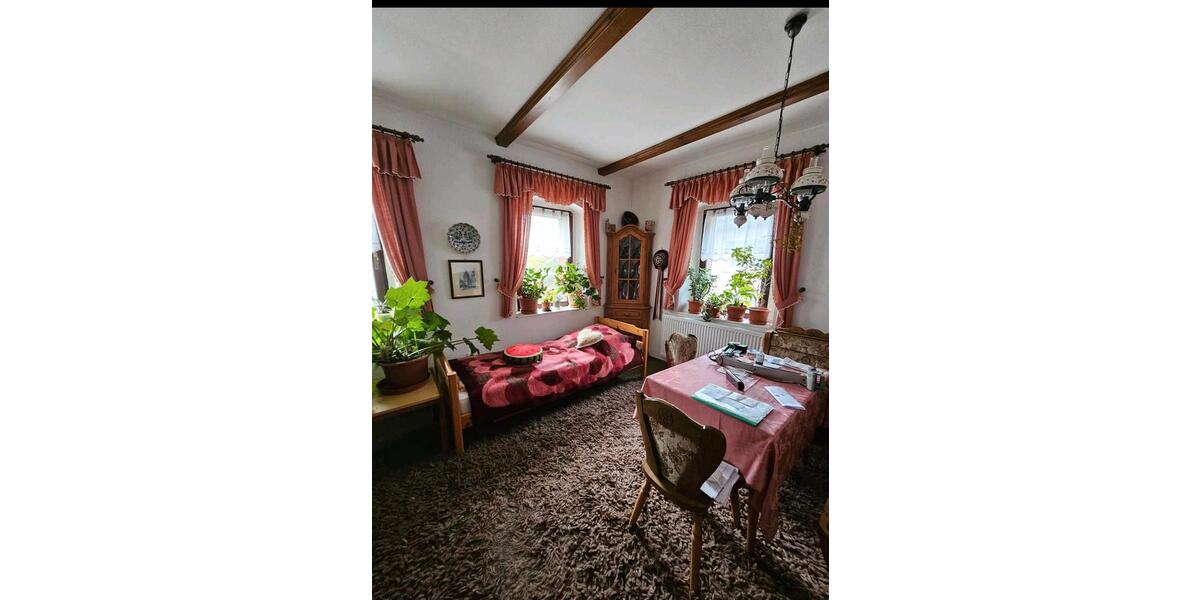 Einfamilienhaus Sparneck - 10 Zimmer, 230 m&sup2;, 159.000&euro; | Angebot:26089009