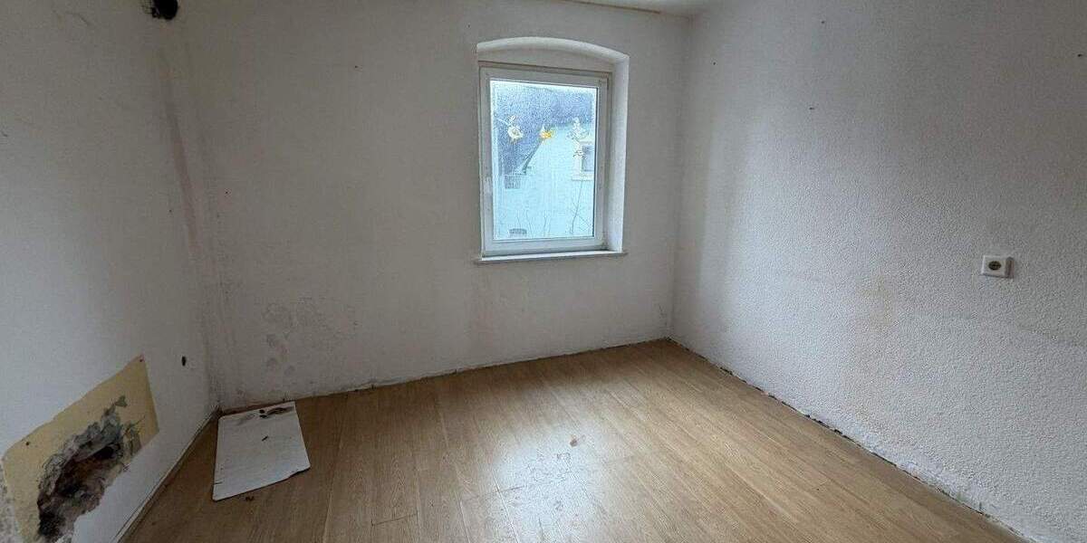 Mehrfamilienhaus, Wohnhaus Rehau - 1 Zimmer, 187 m&sup2;, 175.000&euro; | Angebot:25665907