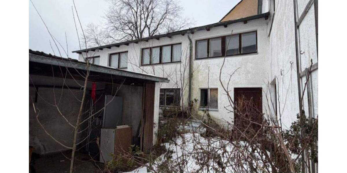 Mehrfamilienhaus, Wohnhaus Kirchenlamitz Hohenbuch - 6 Zimmer, 176 m&sup2;, 90.000&euro; | Angebot:25768818