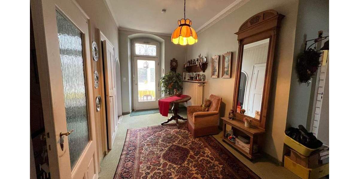 Mehrfamilienhaus, Wohnhaus Hof Innenstadt - 1 Zimmer, 298 m&sup2;, 450.000&euro; | Angebot:25775911