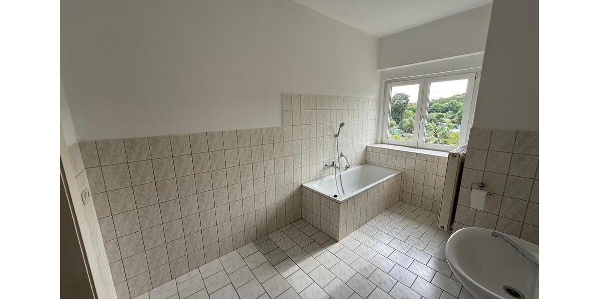 Etagenwohnung Plauen Alt Chrieschwitz - 2 Zimmer, 54 m&sup2;, 290&euro; | Angebot:22445556