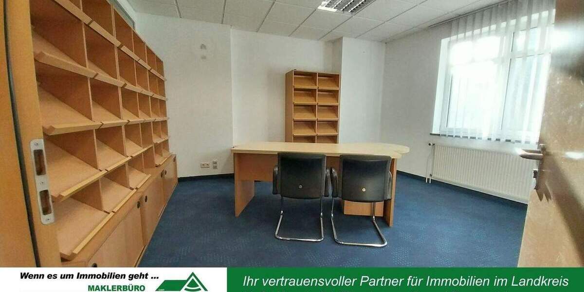 Gewerbeobjekt Selb - 4 Zimmer, 200 m&sup2;, 1.350&euro; | Angebot:25728645