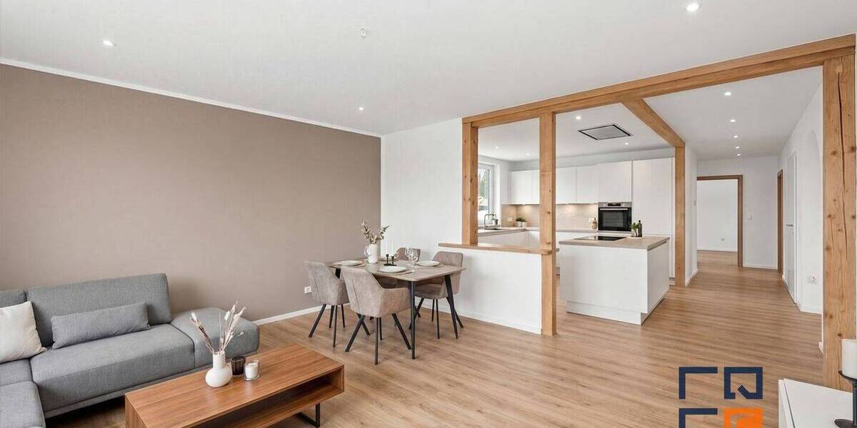 Etagenwohnung Selb Selb-Plößberg - 4 Zimmer, 110 m&sup2;, 105.000&euro; | Angebot:26017326