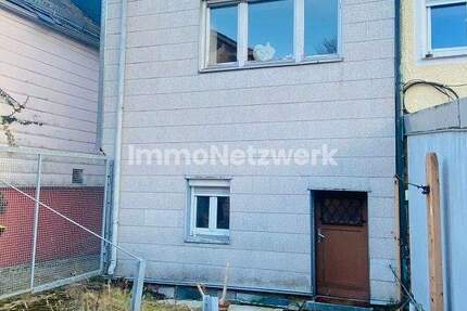 Haus Kirchenlamitz Hohenbuch - 5 Zimmer, 130 m&sup2;, 59.000&euro; | Angebot:25710472