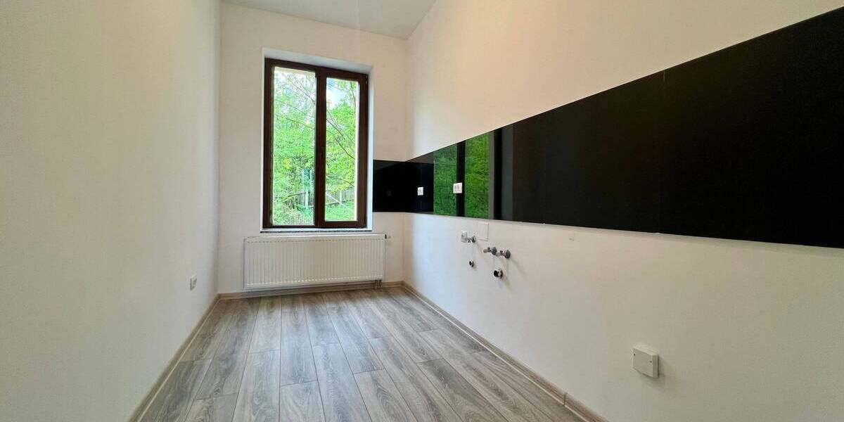 Mehrfamilienhaus, Wohnhaus Plauen Westend - 1 Zimmer, 370 m&sup2;, 350.000&euro; | Angebot:25781128