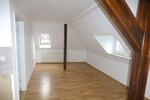 Dachgeschoßwohnung Plauen Altstadt - 2 Zimmer, 33 m&sup2;, 204&euro; | Angebot:25303853
