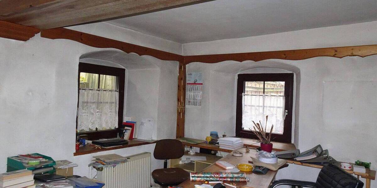 Bauernhaus, Landhaus Schwarzenbach am Wald Pillmersreuth - 5 Zimmer, 200 m&sup2;, 115.000&euro; | Angebot:26841293
