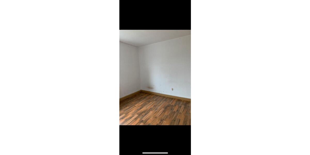 Mehrfamilienhaus, Wohnhaus Rehau - 12 Zimmer, 331 m&sup2;, 139.000&euro; | Angebot:25392276