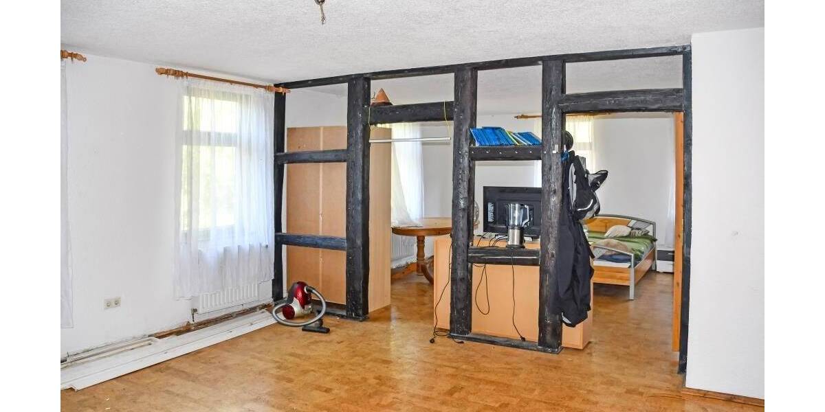 Einfamilienhaus Bad Lobenstein Lobenstein - 1 Zimmer, 430 m&sup2;, 199.900&euro; | Angebot:25700885
